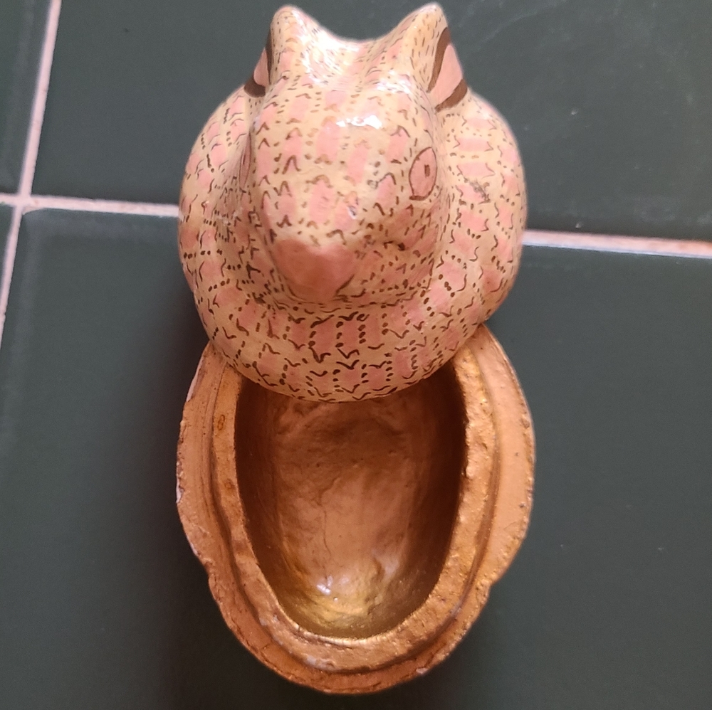 Vintage 70s Hand-painted Paper Mache Rabbit Trinket Box